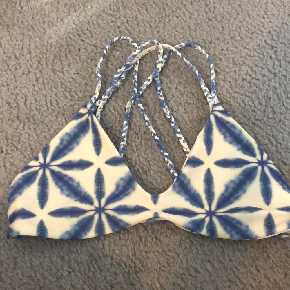 Stone fox swim top